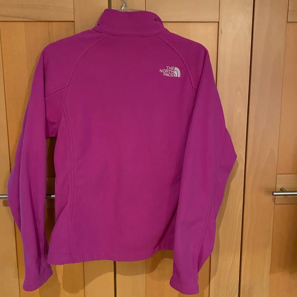 The North Face Zip Up Fleece - Picture 7 of 8